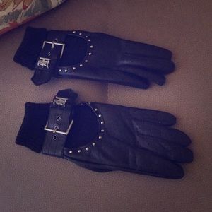 Harley Davidson leather  and cashmere gloves.
